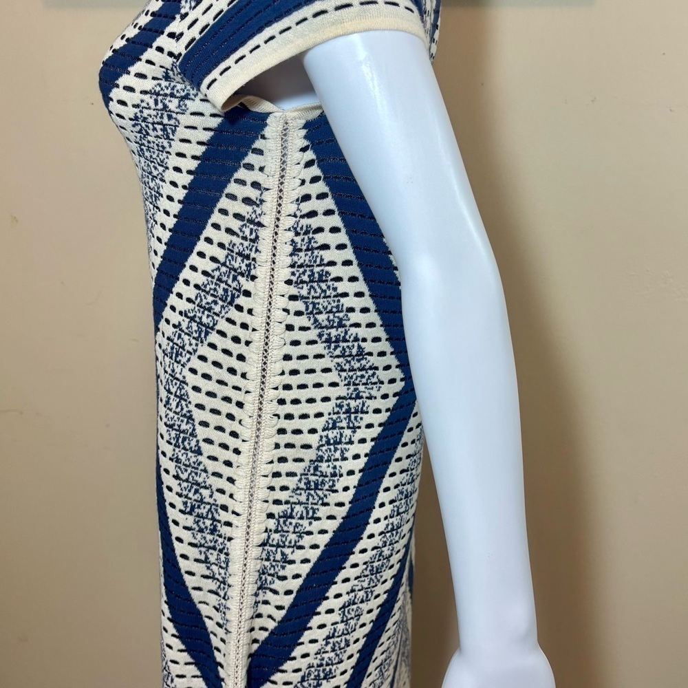 NIC+ZOE Navy and Beige Chevron Knit Dress - Picture 4 of 6
